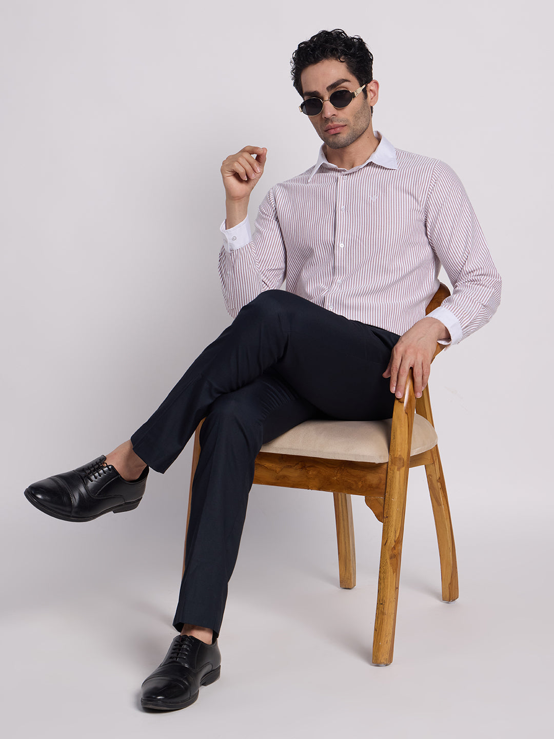 Gentleren Men’s Cotton Oxford Stripe Semi-Formal Shirt with Convertible Contrast Cuffs & Contrast Collar